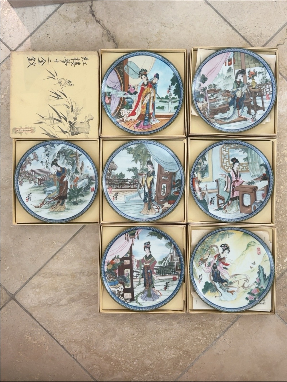 Vintage Imperial Jingdezhen Beauties of Red Mansion